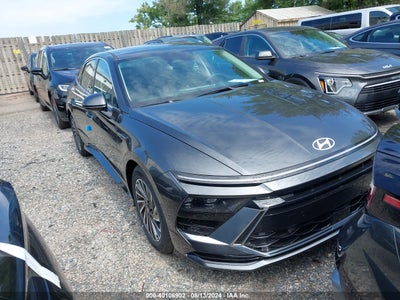 HYUNDAI SONATA HYBRID 2024