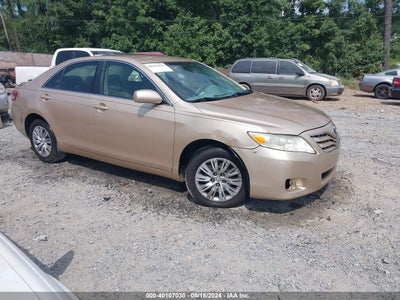 TOYOTA CAMRY 2010