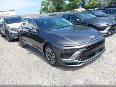 HYUNDAI SONATA HYBRID 2024
