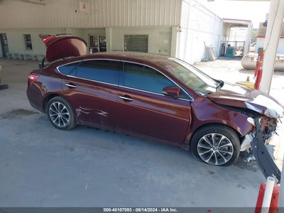 TOYOTA AVALON 2017