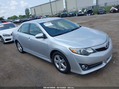 TOYOTA CAMRY 2013