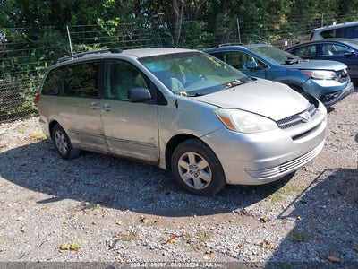 TOYOTA SIENNA 2004