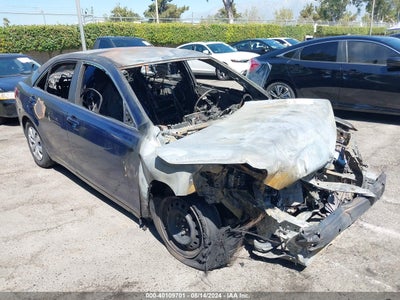 TOYOTA CAMRY 2011
