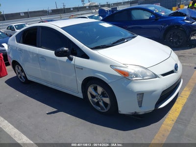 TOYOTA PRIUS 2013