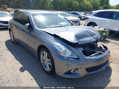 INFINITI Q40 2015