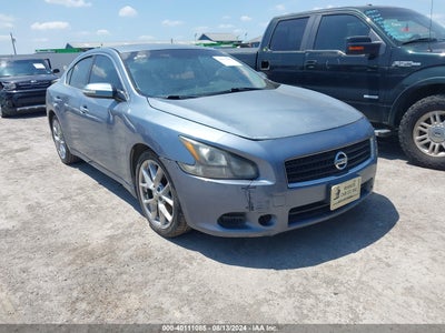 NISSAN MAXIMA 2011