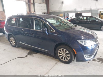 CHRYSLER PACIFICA 2018