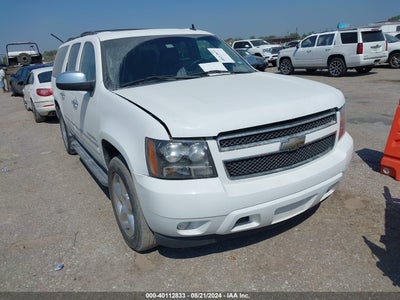 CHEVROLET SUBURBAN 1500 2011
