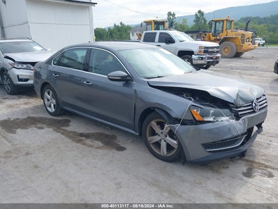 VOLKSWAGEN PASSAT 2013