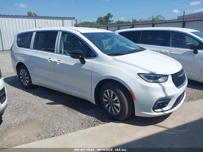 CHRYSLER PACIFICA HYBRID 2024