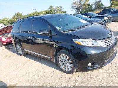 TOYOTA SIENNA 2017