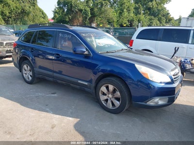 SUBARU OUTBACK 2010