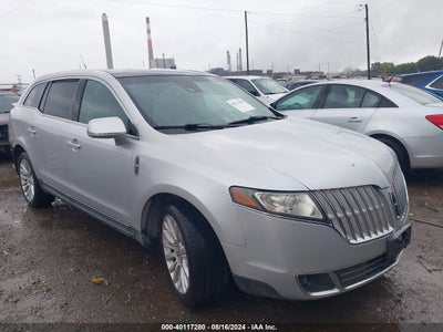 LINCOLN MKT 2010