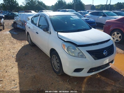 NISSAN VERSA 2014