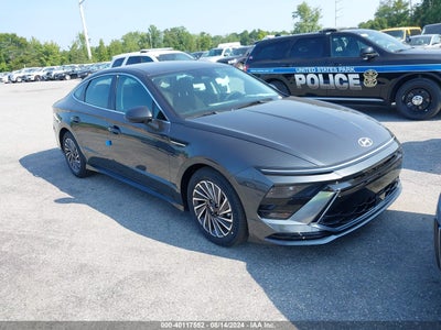 HYUNDAI SONATA HYBRID 2024