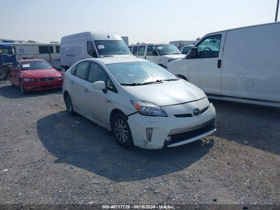 TOYOTA PRIUS PLUG-IN 2012