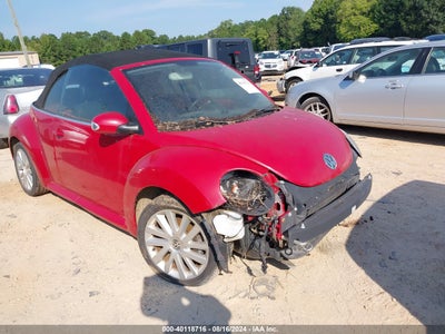 VOLKSWAGEN NEW BEETLE 2008
