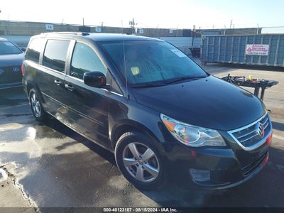 VOLKSWAGEN ROUTAN 2011