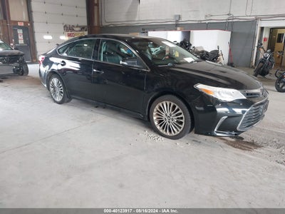 TOYOTA AVALON 2017