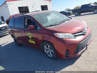 TOYOTA SIENNA 2020