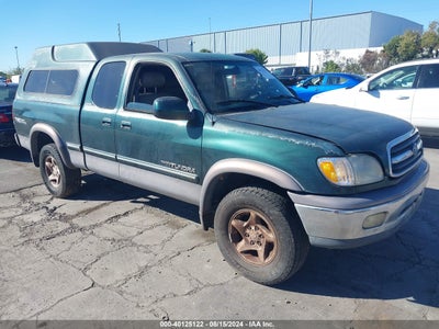 TOYOTA TUNDRA 2000
