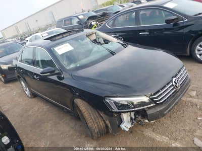 VOLKSWAGEN PASSAT 2013