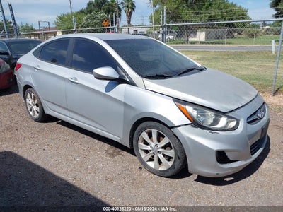 HYUNDAI ACCENT 2012