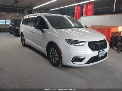 CHRYSLER PACIFICA HYBRID 2024