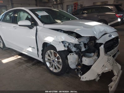 FORD FUSION HYBRID 2019