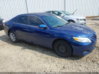 TOYOTA CAMRY 2011