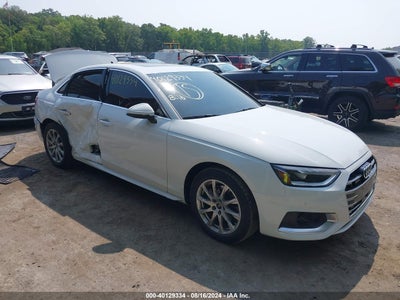 AUDI A4 2023