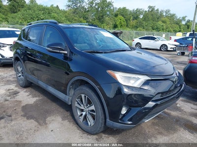 TOYOTA RAV4 XLE 2017