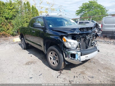 TOYOTA TUNDRA 2017