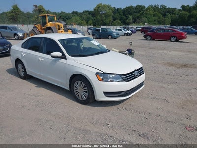 VOLKSWAGEN PASSAT 2014