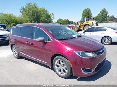 CHRYSLER PACIFICA 2018