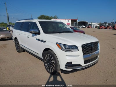 LINCOLN NAVIGATOR 2023