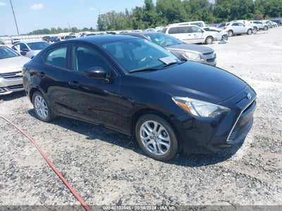 TOYOTA YARIS IA 2017