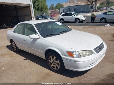 TOYOTA CAMRY 2001