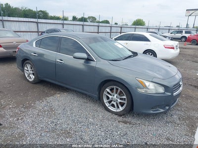 NISSAN MAXIMA 2009