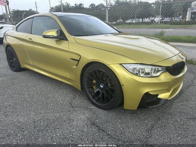BMW M4 2015
