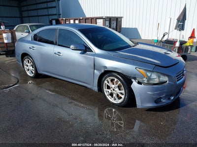 NISSAN MAXIMA 2012