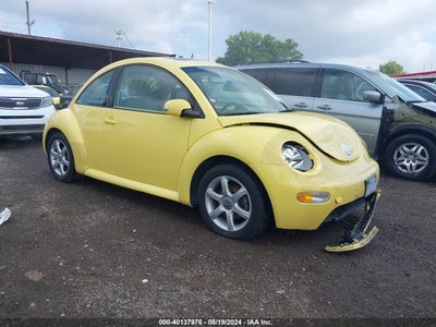VOLKSWAGEN NEW BEETLE 2004