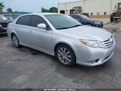 TOYOTA AVALON 2011