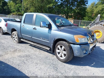 NISSAN TITAN 2011