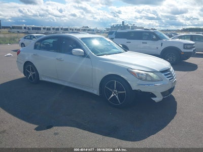 HYUNDAI GENESIS 2013