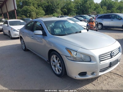 NISSAN MAXIMA 2013