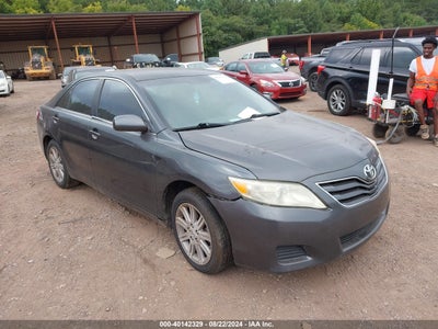 TOYOTA CAMRY 2011