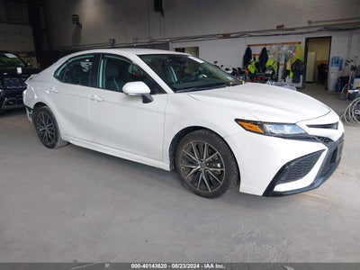 TOYOTA CAMRY 2023