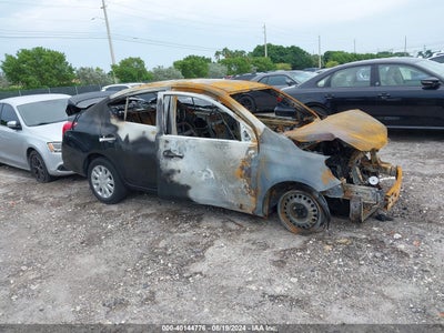 NISSAN VERSA 2018