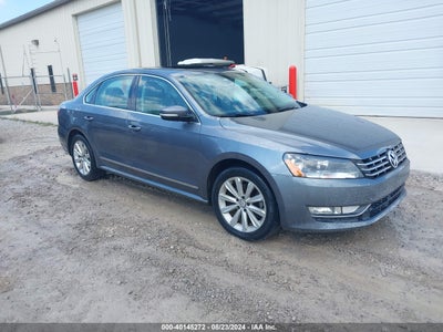 VOLKSWAGEN PASSAT 2013